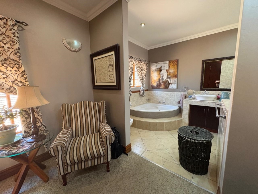 4 Bedroom Property for Sale in Hillcrest Northern Cape